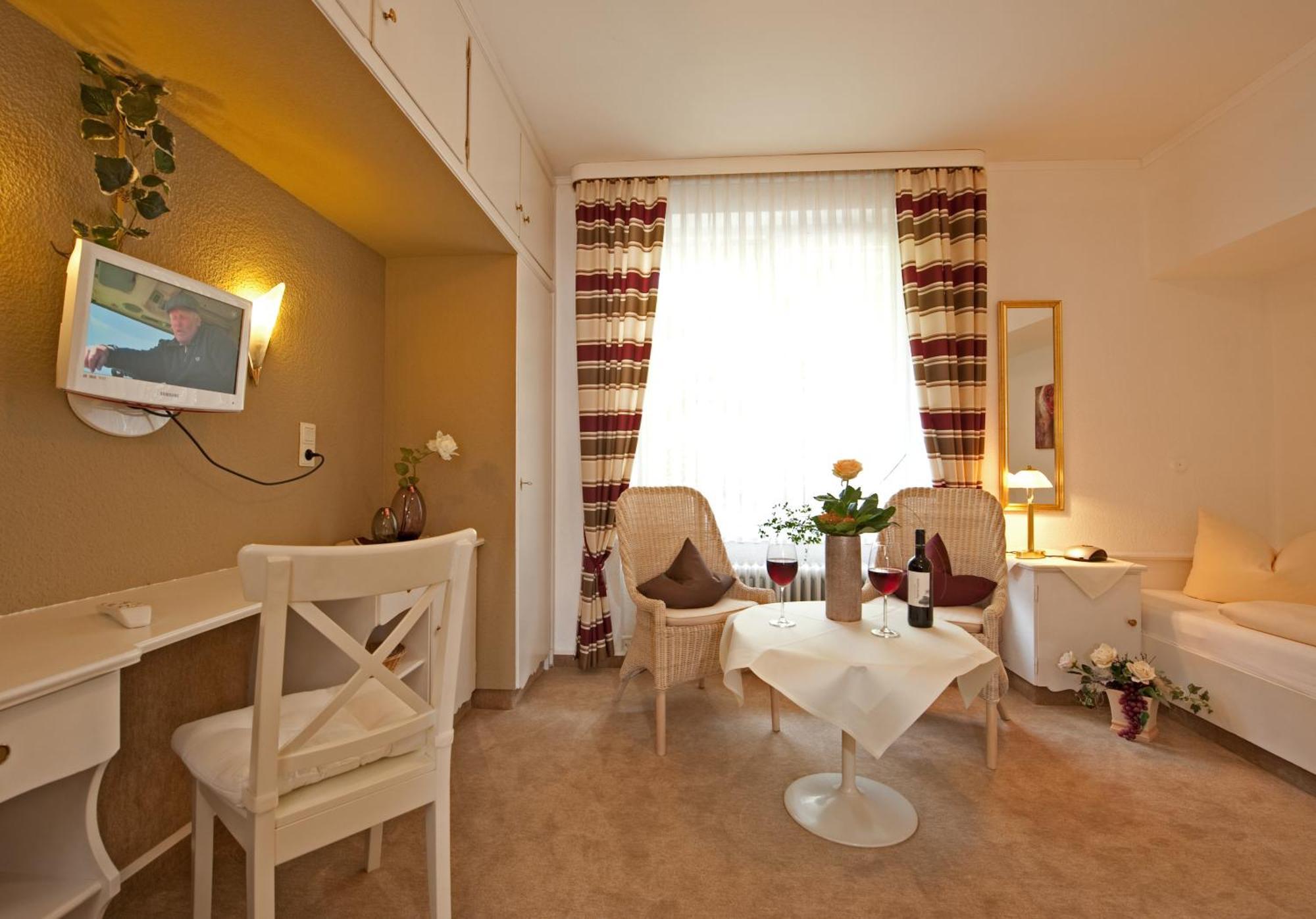 Boutiquehotel Das Haus Am Walde Bad Bevensen Exteriör bild