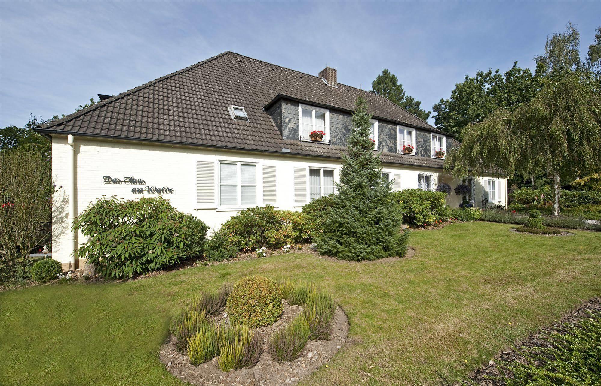 Boutiquehotel Das Haus Am Walde Bad Bevensen Exteriör bild