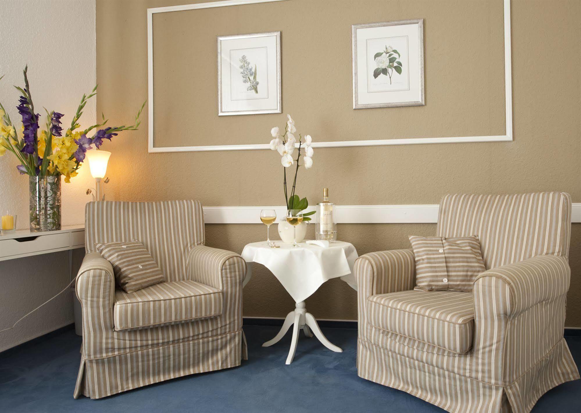 Boutiquehotel Das Haus Am Walde Bad Bevensen Exteriör bild